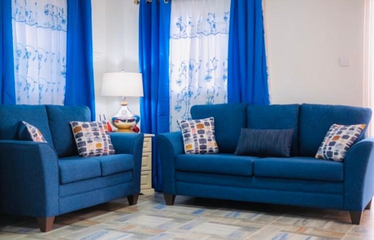 Royal Bliss Apartment Suites Kingstown Extérieur photo