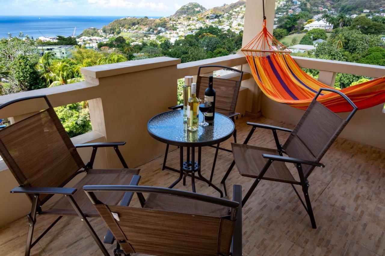 Royal Bliss Apartment Suites Kingstown Extérieur photo