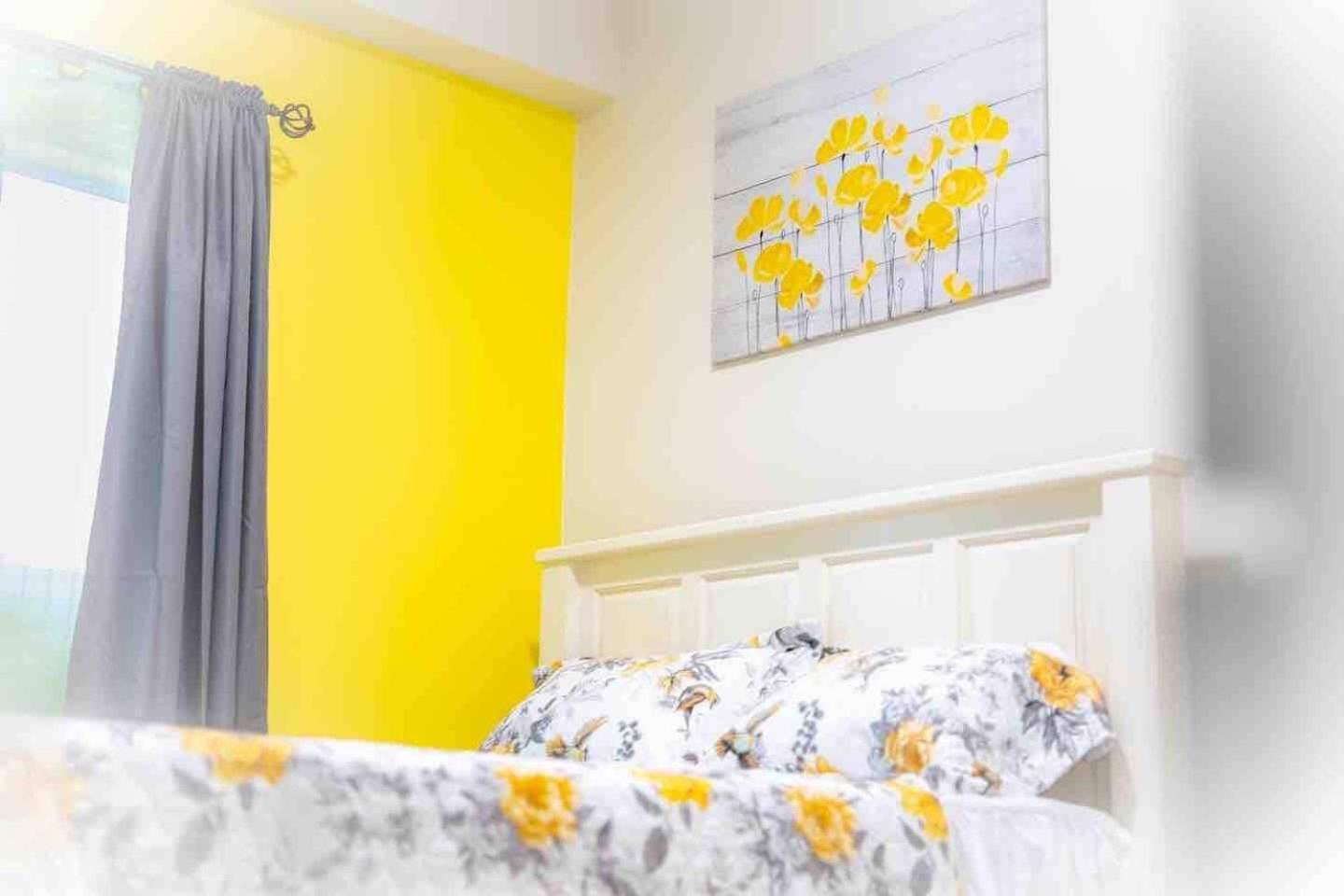 Royal Bliss Apartment Suites Kingstown Extérieur photo